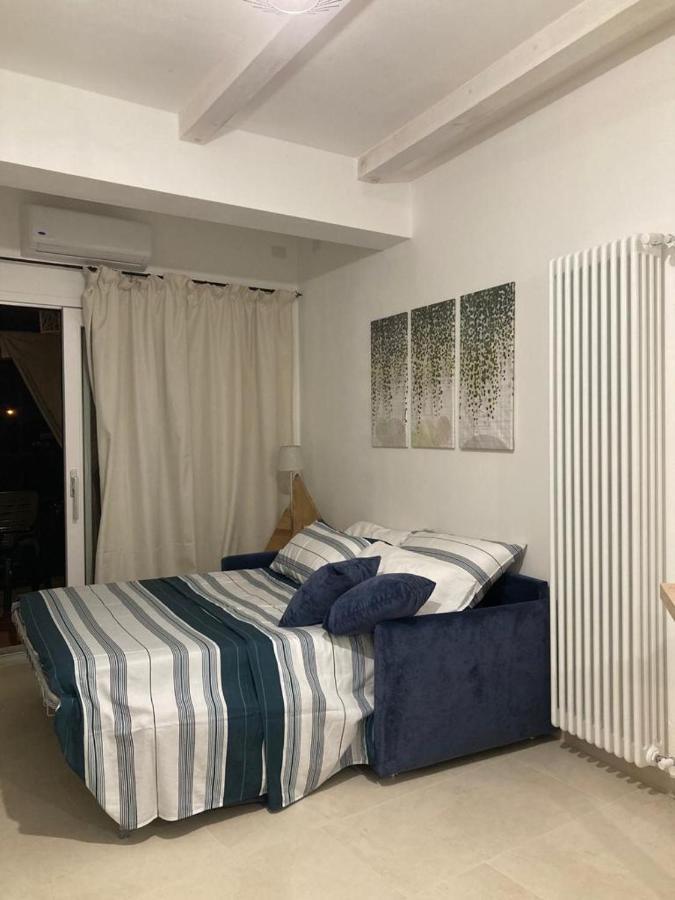 Bilocale Con Giardino Mare *